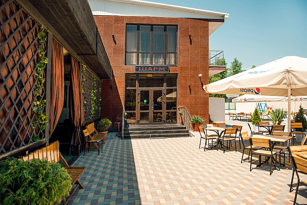 Фото Отель «Шарм»